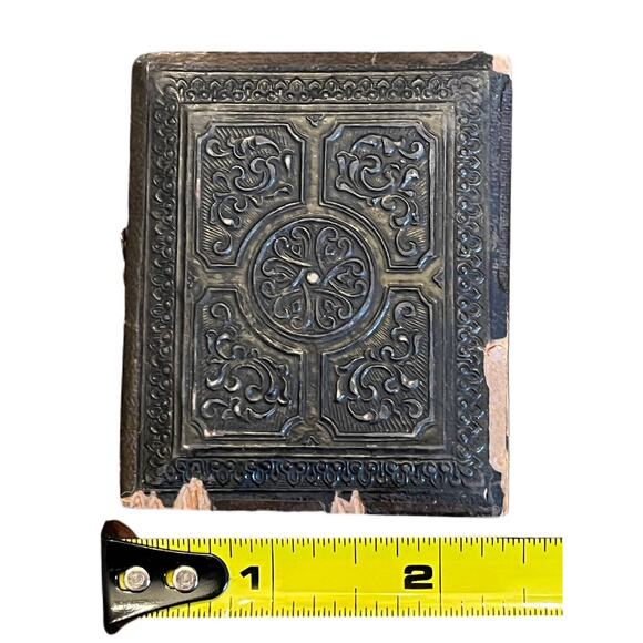 Antique Tintype Ferrotype Portrait Photography Distinguished Woman 1/9 Plate - Picture 4 of 5